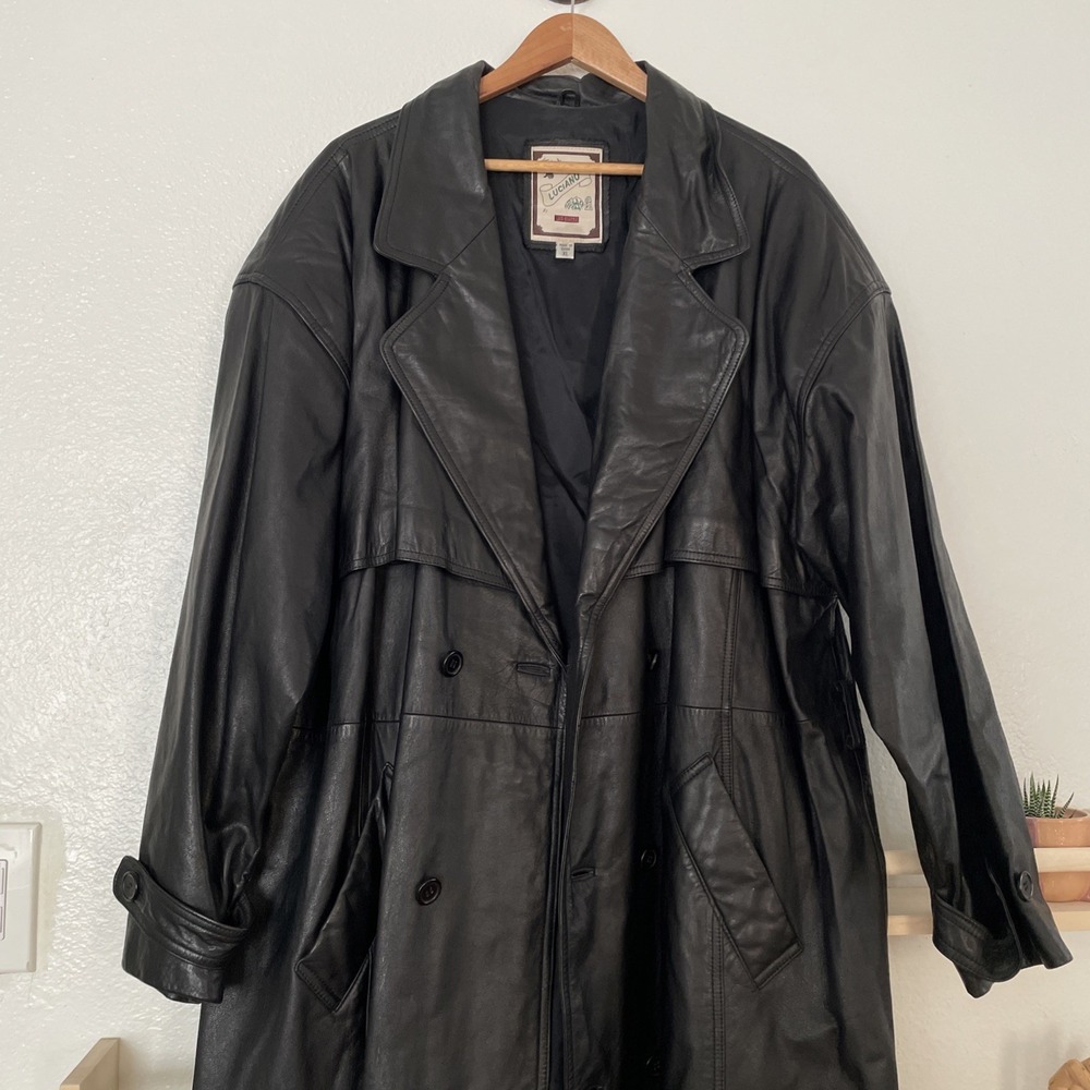 Vintage Luis Alvear Men's Black Leather Trench Coat Size XL - Picture 5 of 8